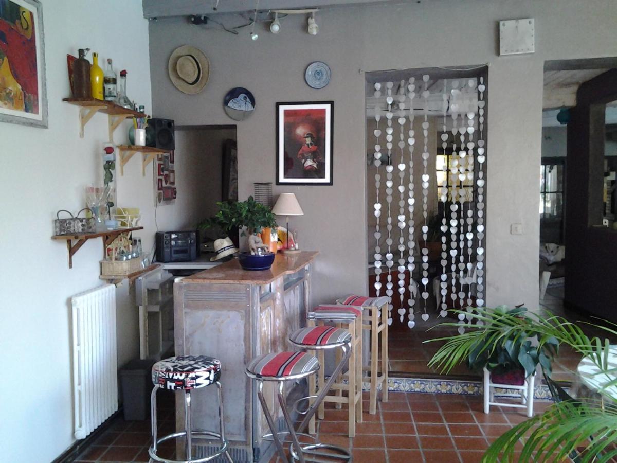 BELLE MAISON DE CARACTERE DE VILLAGE et STUDIO PISCINE Privée 9 PERS Millas Exterior foto